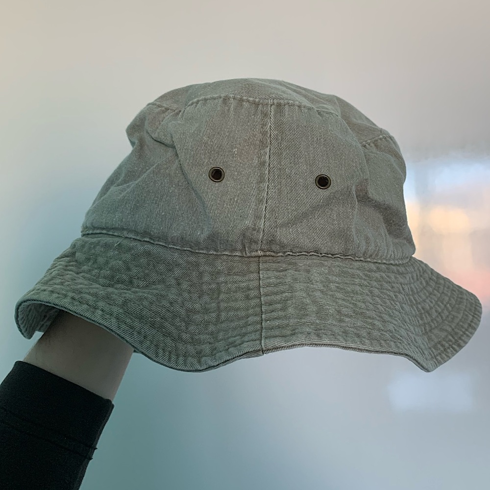 Kid’s Bucket Hat Size 7-14